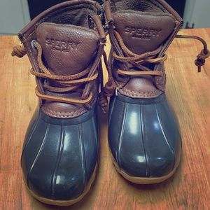 EUC Girls SPERRY duck boots